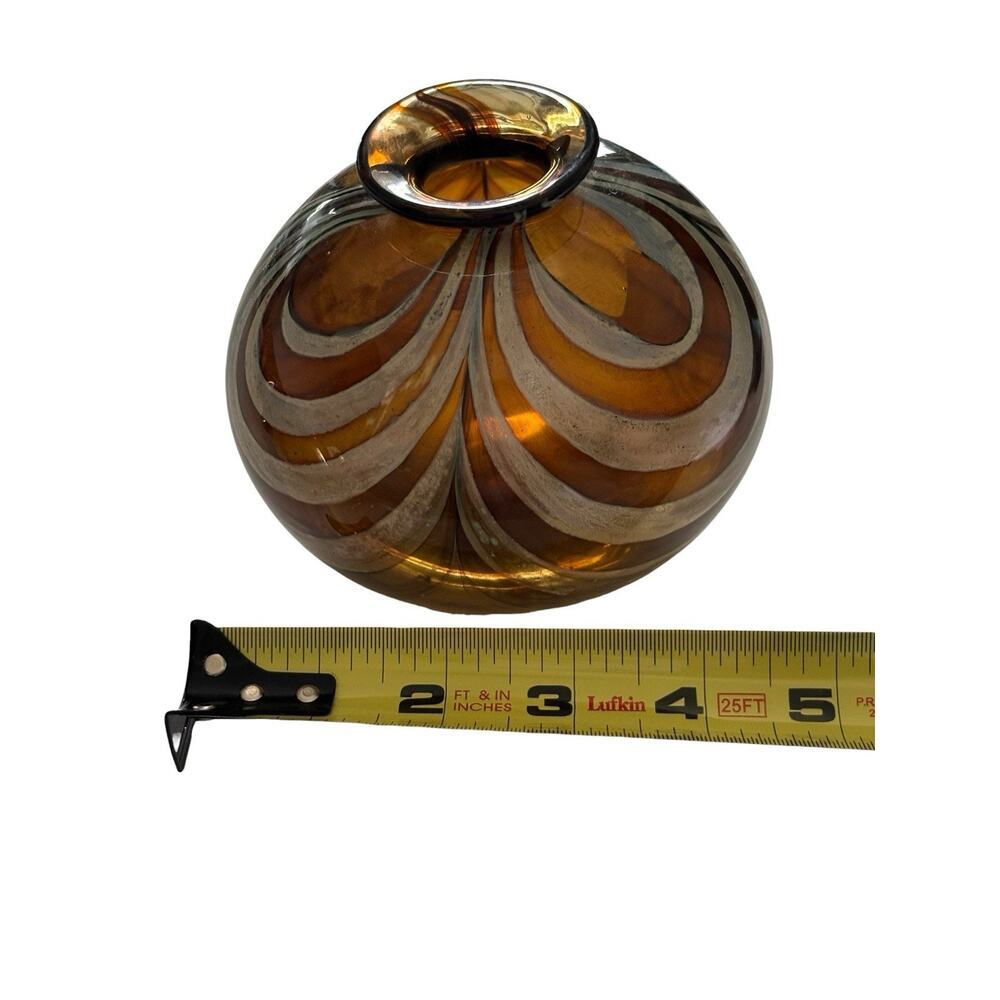 Handblown Round Glass Bud Vase Murano Style Swirl Bowl Artist Signed SLY 73 4” - Picture 3 of 7